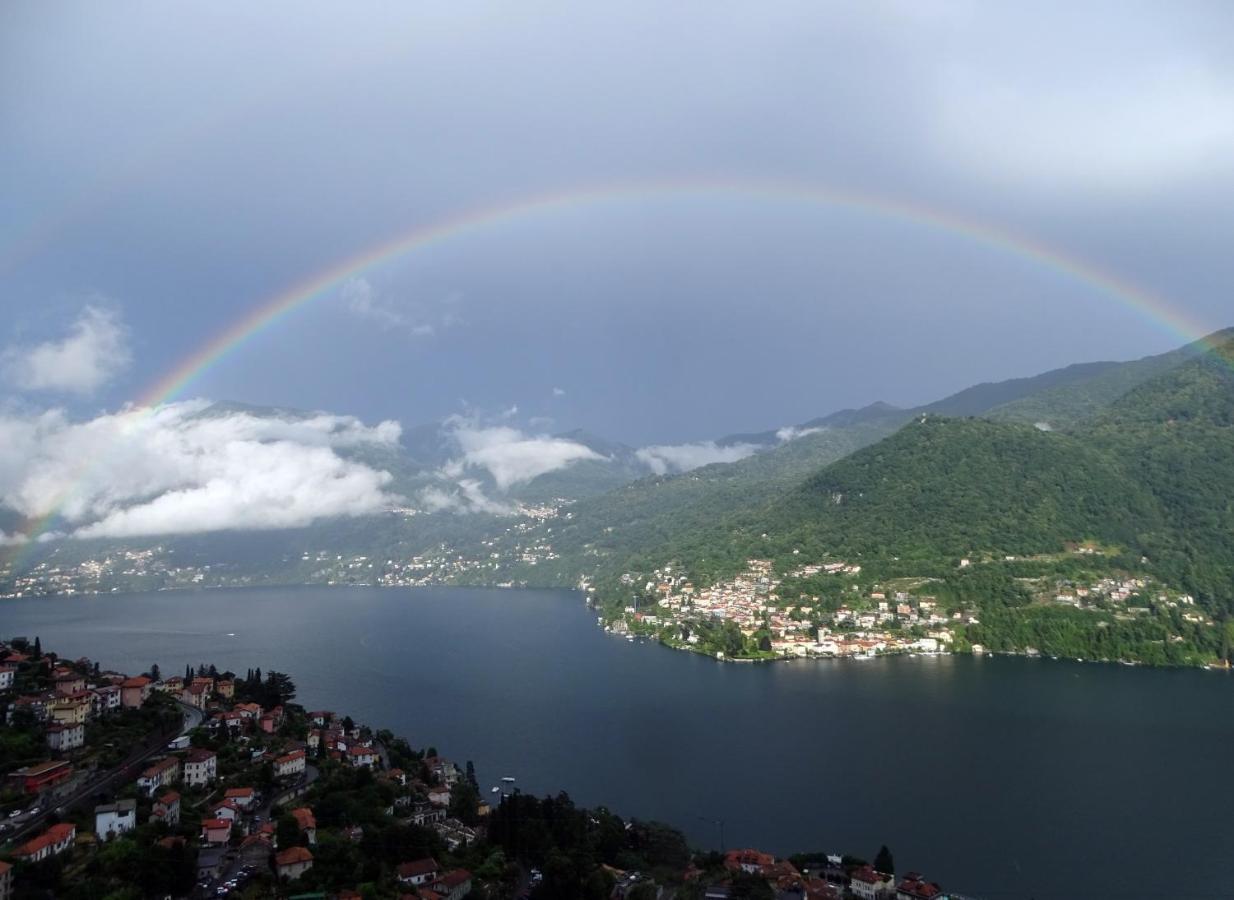 La Terrazza Di Casarico Lägenhet Moltrasio Exteriör bild