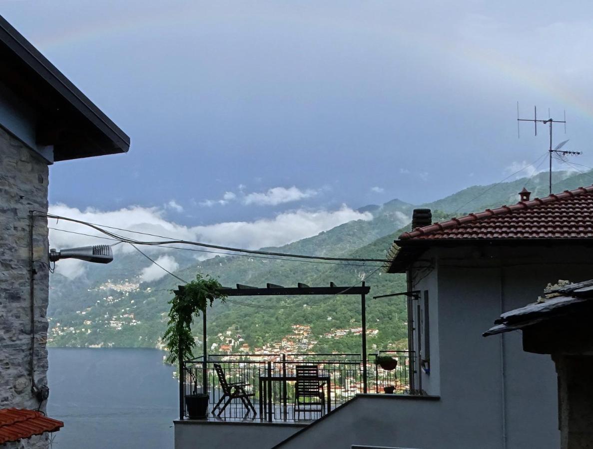 La Terrazza Di Casarico Lägenhet Moltrasio Exteriör bild